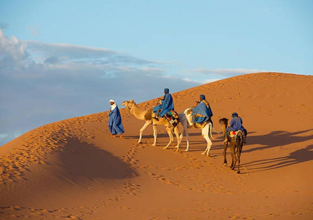 Desert Glamping Experience Merzouga Exterior photo